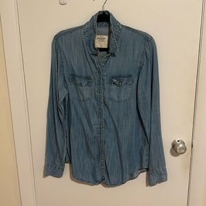 Abercrombie And Fitch Jean shirt
